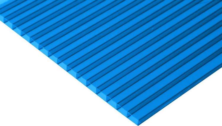 Поликарбонат сотовый синий 6мм 2,1*6 (пл.0,77кг/м.кв) без нижней пленки MultiGreen
